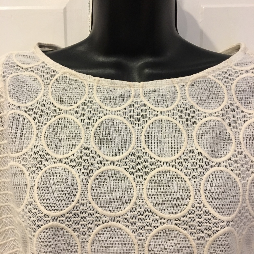 Anthropologie Akemi+Kim embroidered geometric dolman top